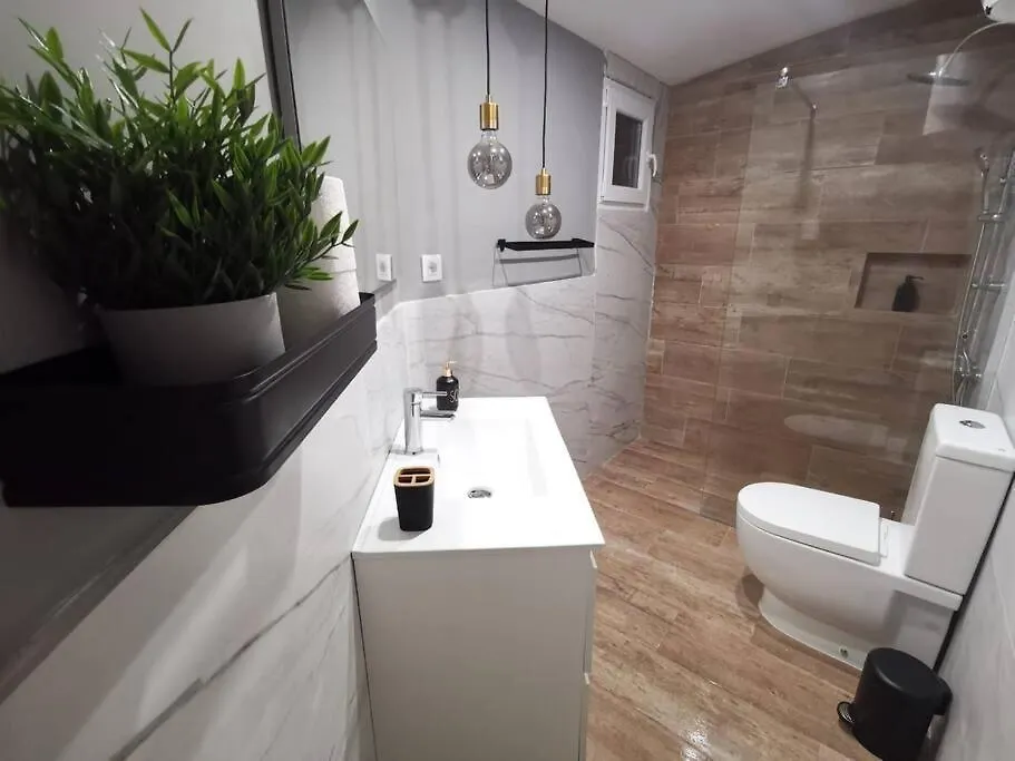 Apartamento Con Vistas Al Mar En El Centro De קורלחו